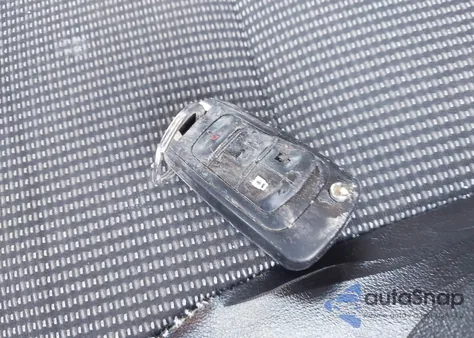 2015 Chevrolet Malibu 1Lt из США, поврежденный, VIN 1G11C5SL6FF124207